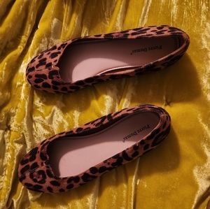 Leopard print flats